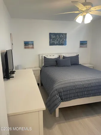 $1,600 | 1804 Grand Central Avenue, Unit 201, Lavallette, NJ 08735