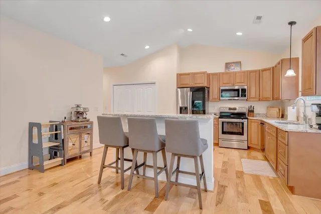 $374,900 | 1290 Trafalgar Drive, Roanoke, VA 24019