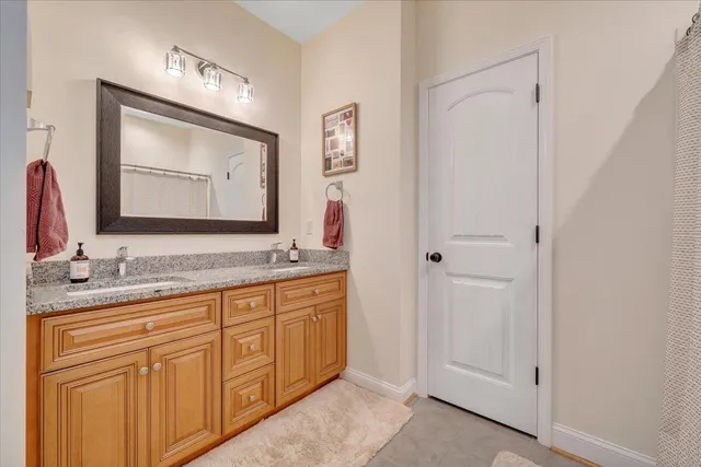 $374,900 | 1290 Trafalgar Drive, Roanoke, VA 24019