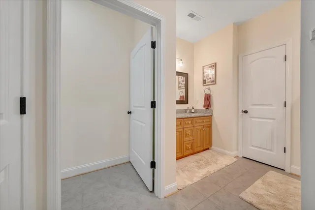 $374,900 | 1290 Trafalgar Drive, Roanoke, VA 24019