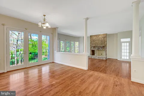 $2,300,000 | 9906 Hessick Court, Great Falls, VA 22066