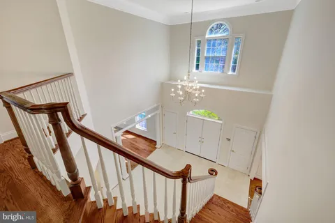 $2,300,000 | 9906 Hessick Court, Great Falls, VA 22066