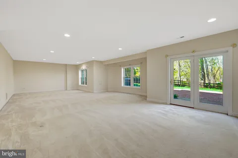 $2,300,000 | 9906 Hessick Court, Great Falls, VA 22066