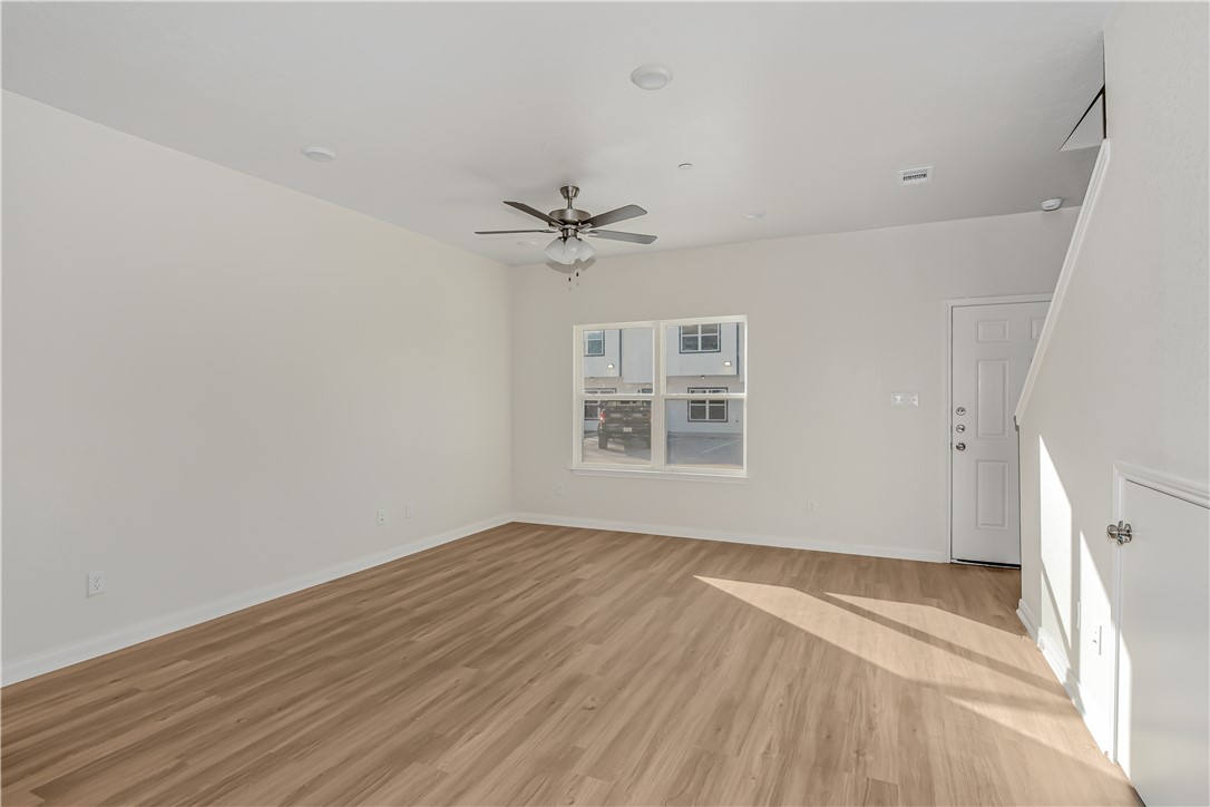 601 West 24th Street, Unit 112 Bryan, TX 77803 - Photo 7 of 17