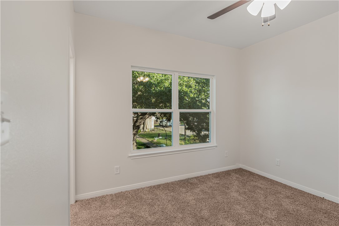 601 West 24th Street, Unit 112 Bryan, TX 77803 - Photo 10 of 17