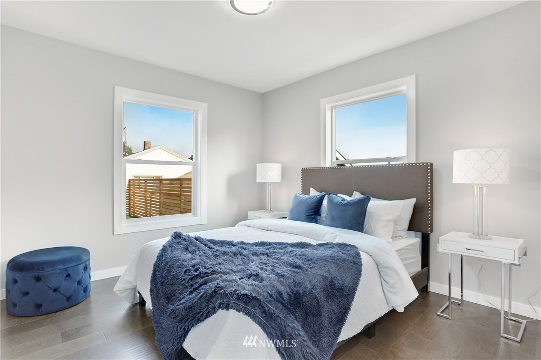 934 North 78th Street Seattle, WA 98103 - Photo 12 of 19 Gallery Image 12
