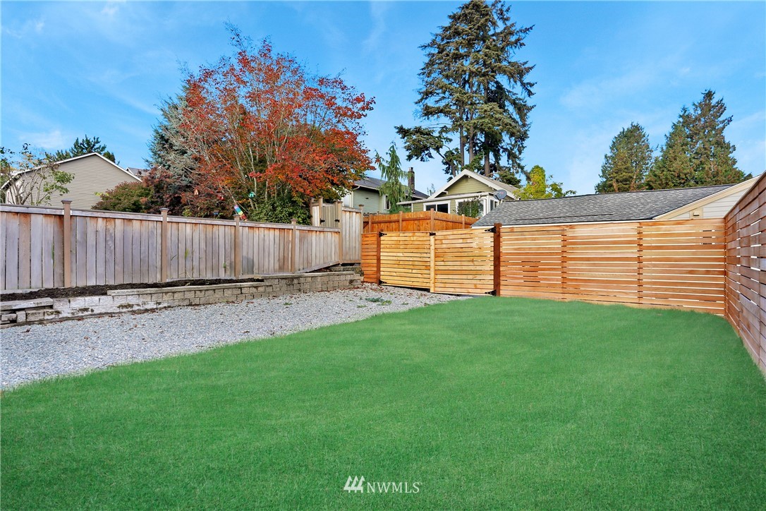 934 North 78th Street Seattle, WA 98103 - Photo 18 of 19 Gallery Image 18