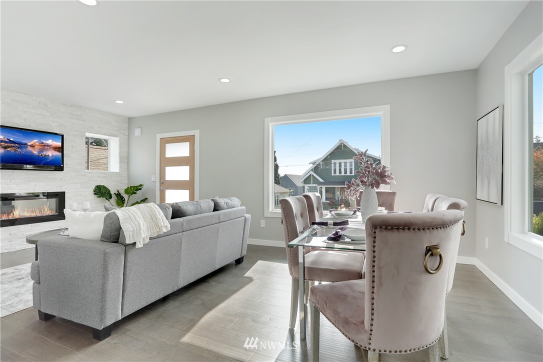 934 North 78th Street Seattle, WA 98103 - Photo 6 of 19 Gallery Image 6