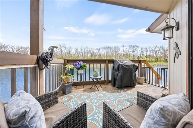 $253,950 | 12225 Charlotte Street, Kansas City, MO 64146