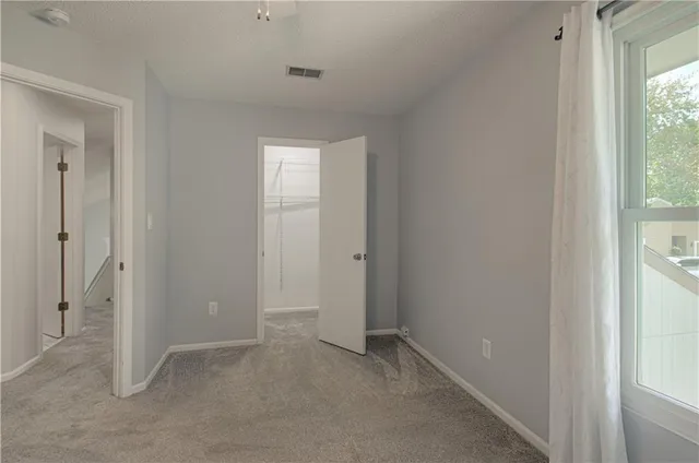 $253,950 | 12225 Charlotte Street, Kansas City, MO 64146