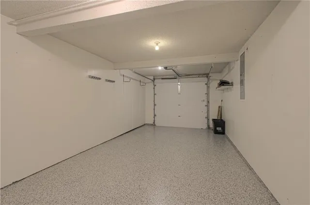 $253,950 | 12225 Charlotte Street, Kansas City, MO 64146