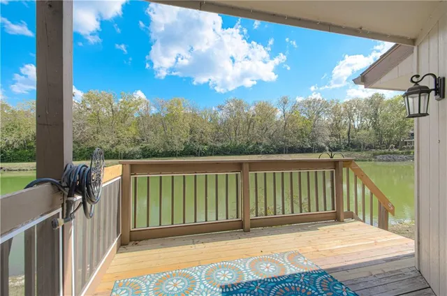 $253,950 | 12225 Charlotte Street, Kansas City, MO 64146