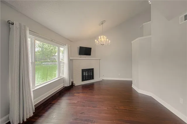 $253,950 | 12225 Charlotte Street, Kansas City, MO 64146