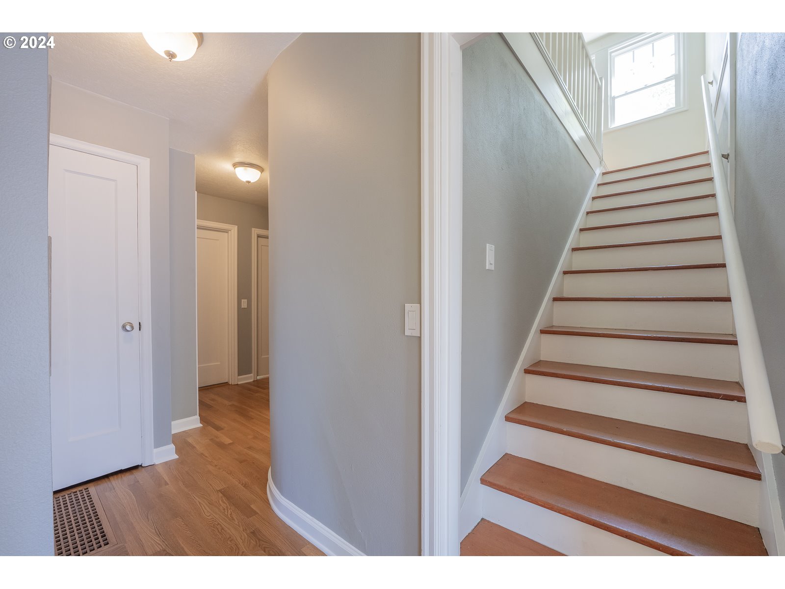 4146 Southwest Hamilton Street Portland, OR 97221 - Photo 23 of 43 a view of entryway with wooden floor