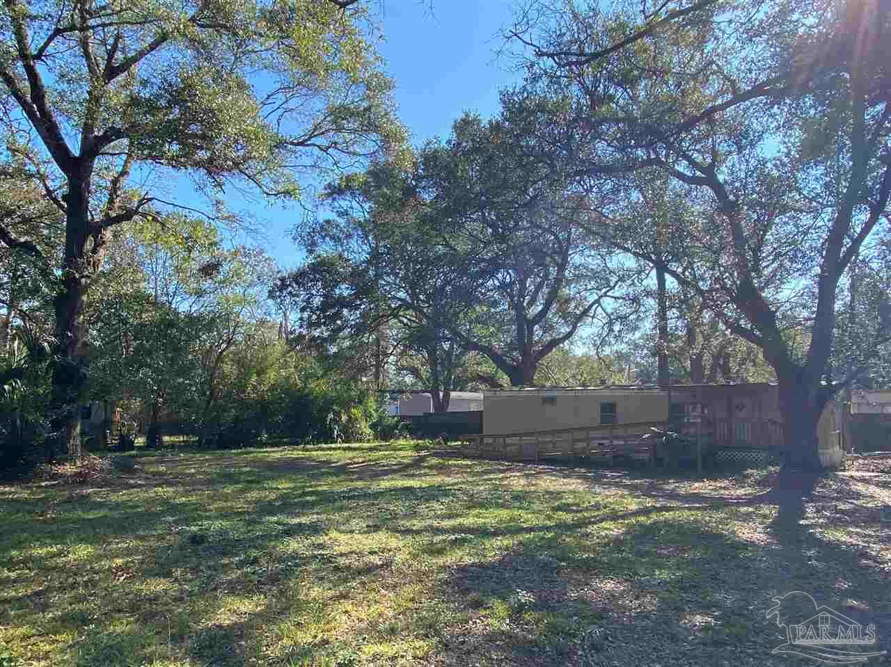 81 West Pinestead Road Pensacola, FL 32503 - Photo 5 of 7 Gallery Image 5