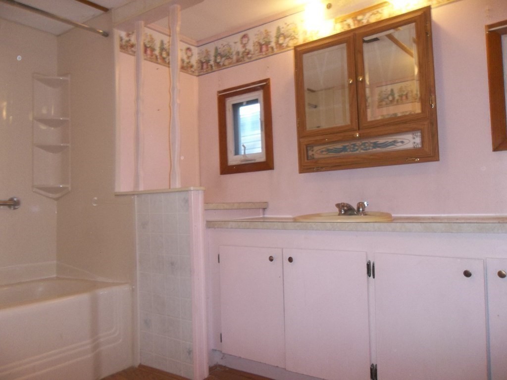 557 Southwest Cutoff, Unit 76 Worcester, MA 01607 - Photo 13 of 19