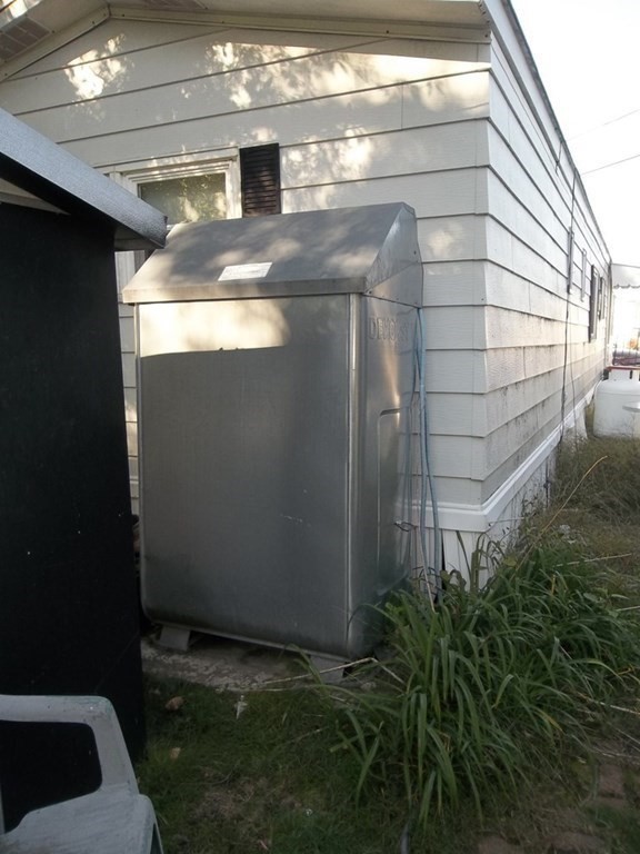 557 Southwest Cutoff, Unit 76 Worcester, MA 01607 - Photo 17 of 19