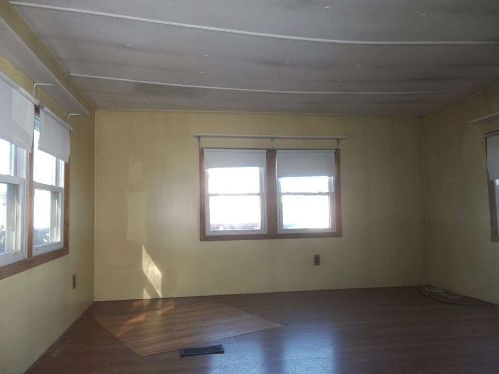 557 Southwest Cutoff, Unit 76 Worcester, MA 01607 - Photo 7 of 19