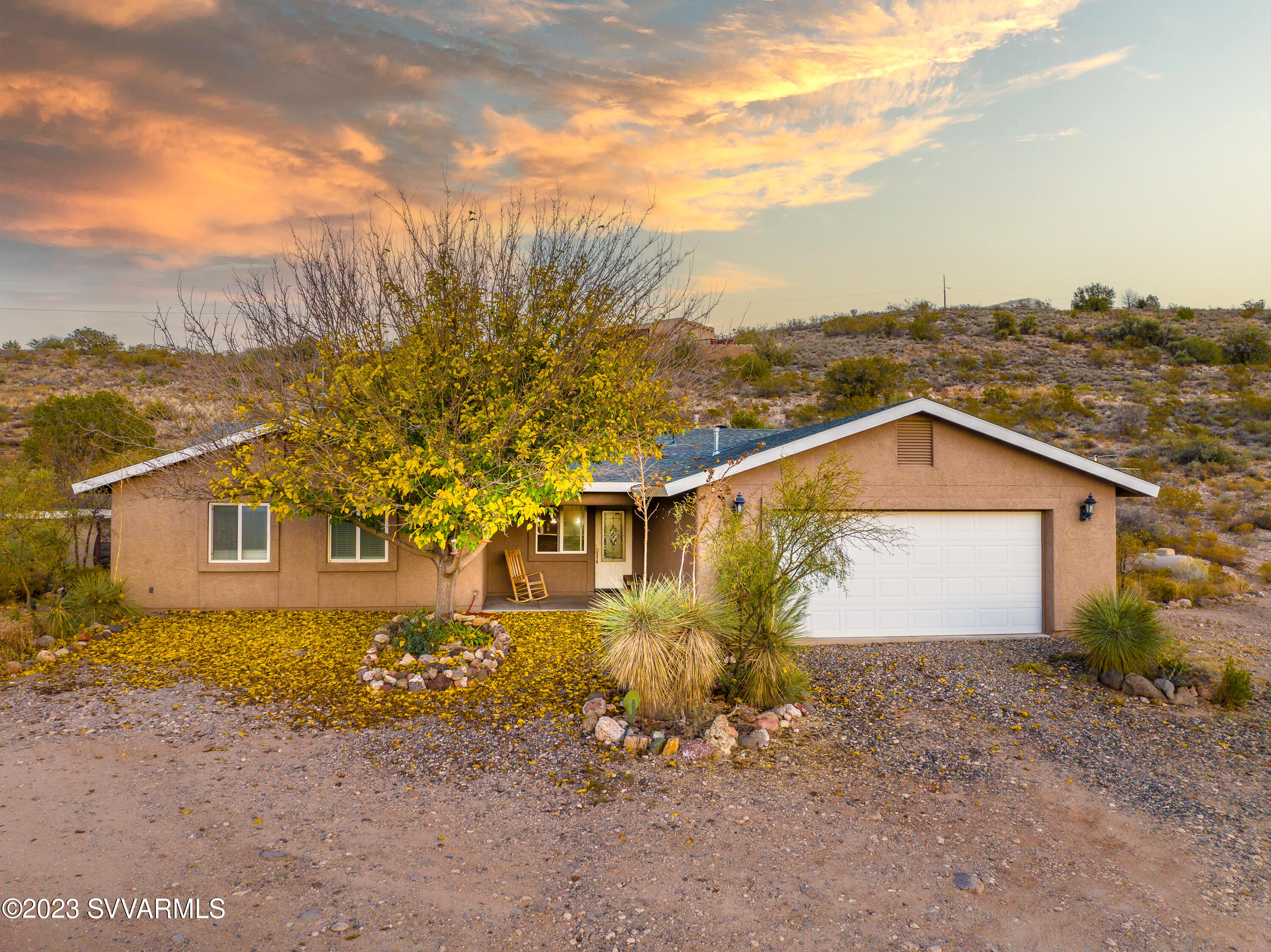 1055 Reay Road Rimrock, AZ 86335 - Photo 2 of 34