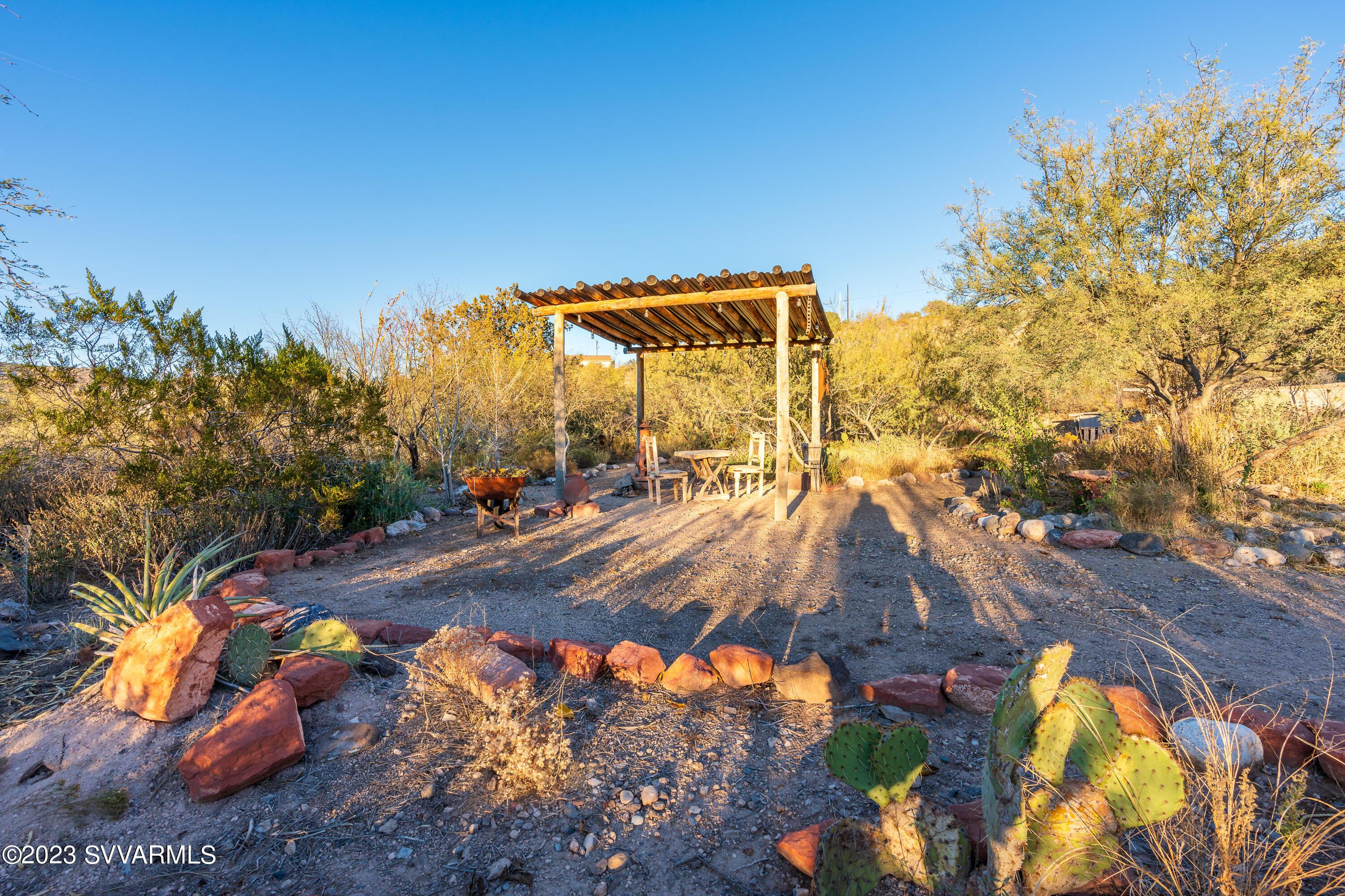 1055 Reay Road Rimrock, AZ 86335 - Photo 29 of 34 a view of a yard with plants and trees