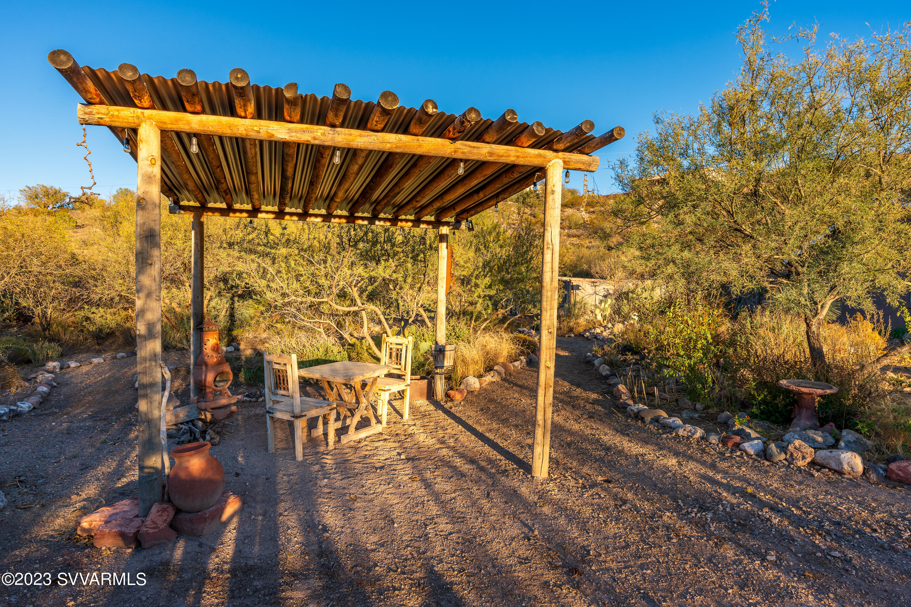 1055 Reay Road Rimrock, AZ 86335 - Photo 30 of 34 a view of outdoor space with table and chairs