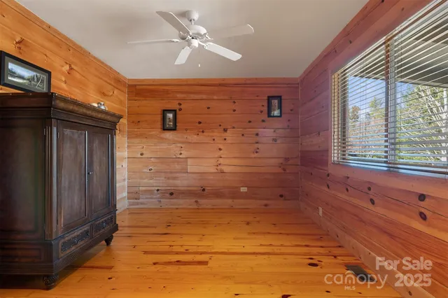 a view of walk in closet