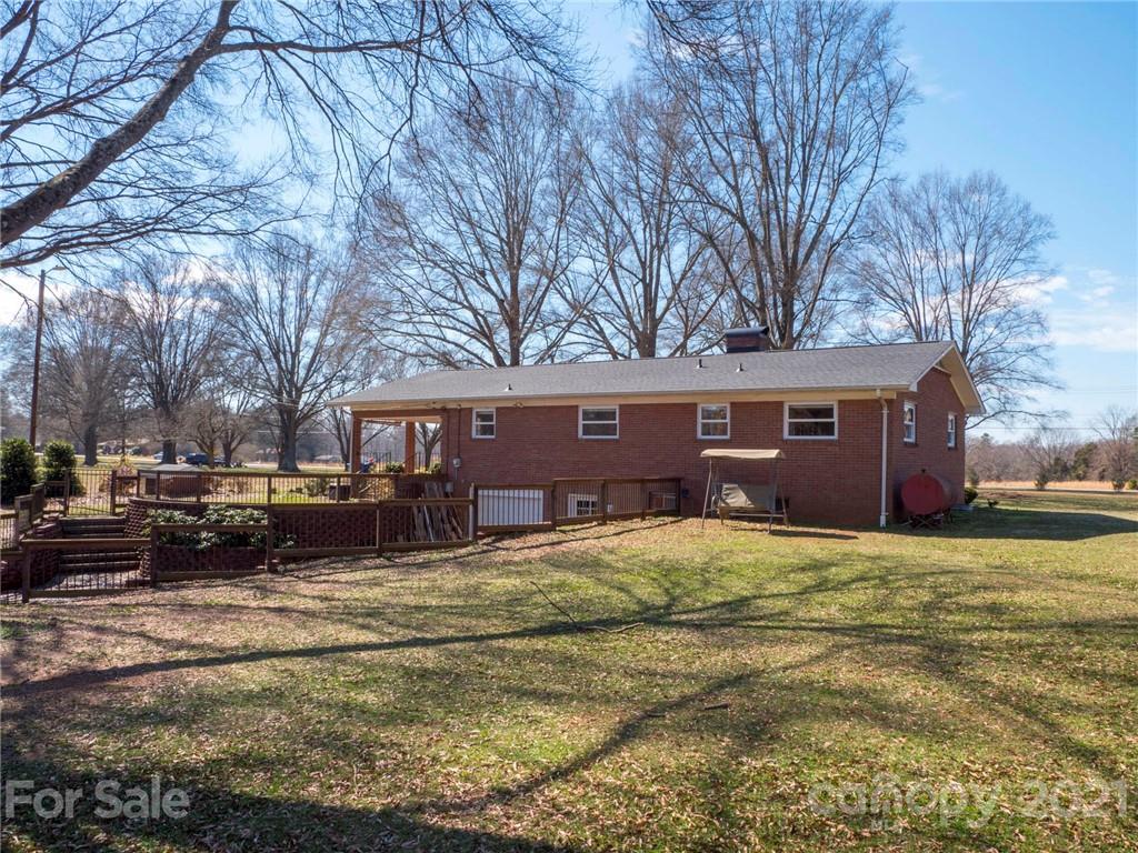722 Odell School Road Concord, NC 28027 - Photo 2 of 48