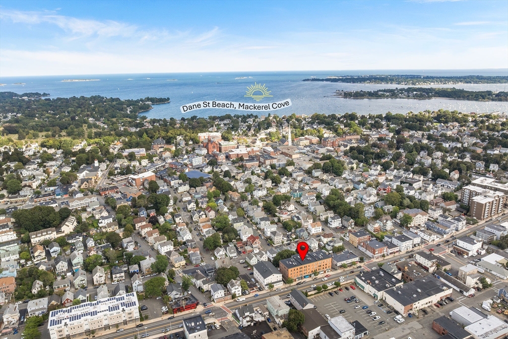 315 Rantoul Street, Unit 402 Beverly, MA 01915 - Photo 24 of 27 an aerial view of multiple house