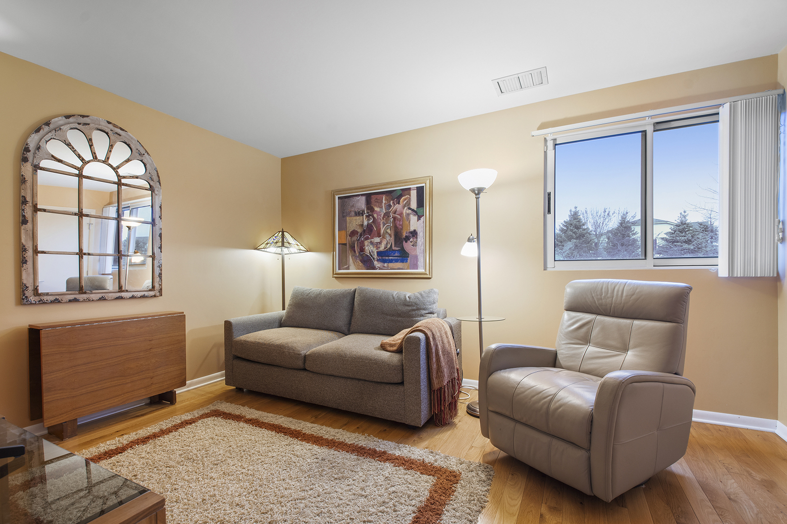 507 Kelburn Road Deerfield, IL 60015 - Photo 15 of 26 a living room with furniture and a window
