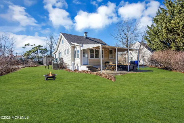 $425,000 | 2595 Hooper Avenue, Brick, NJ 08723