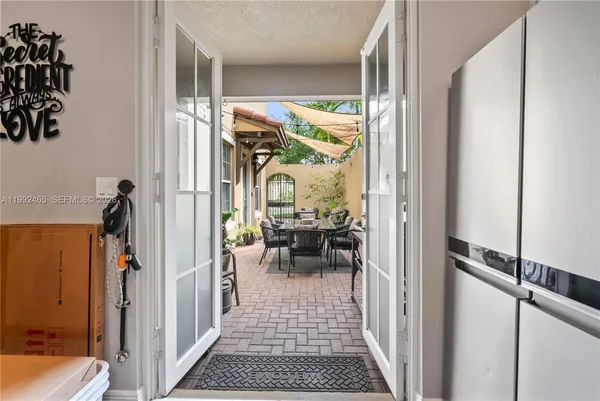 $4,000 | 14721 Southwest 13 Street, Pembroke Pines, FL 33027