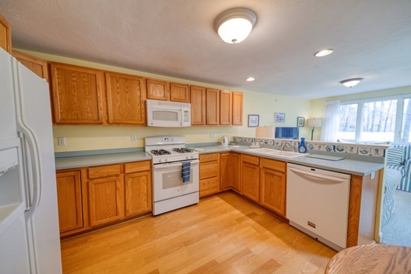 3 Longwood Road, Unit 3 Mashpee, MA 02649 - Photo 5 of 35 Gallery Image 5