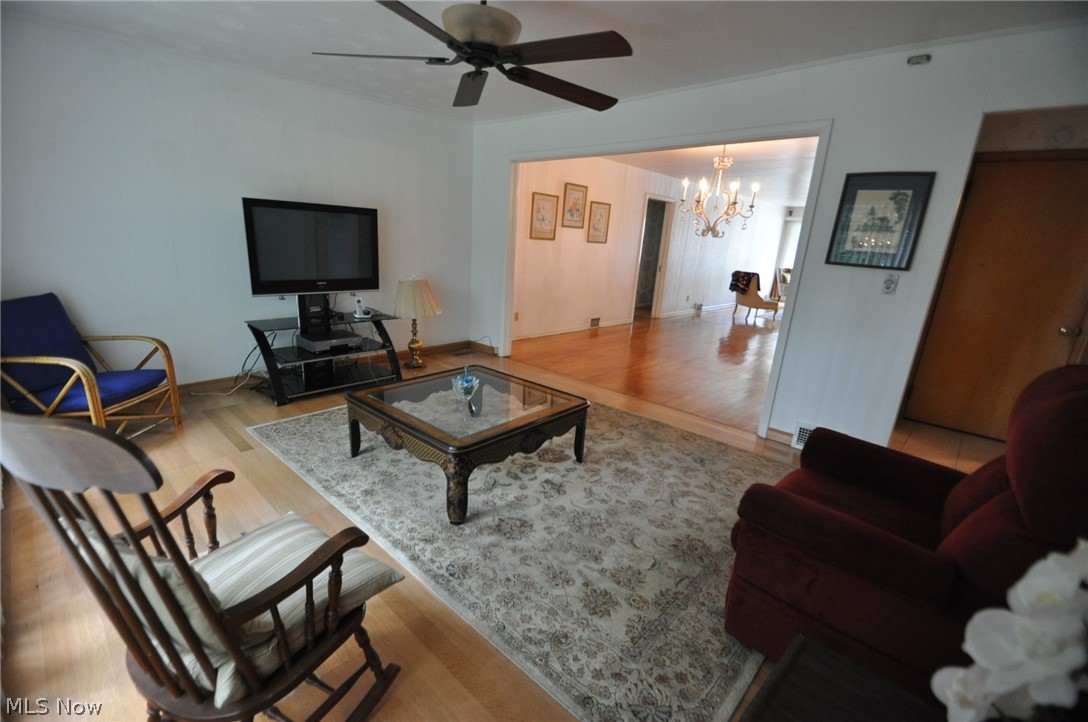 1135 Brandon Road Cleveland, OH 44112 - Photo 12 of 28