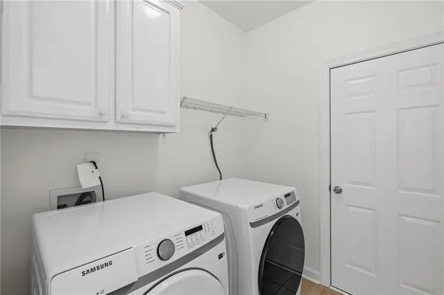 $849,999 | 7260 Fawn Lake Drive, Alpharetta, GA 30005