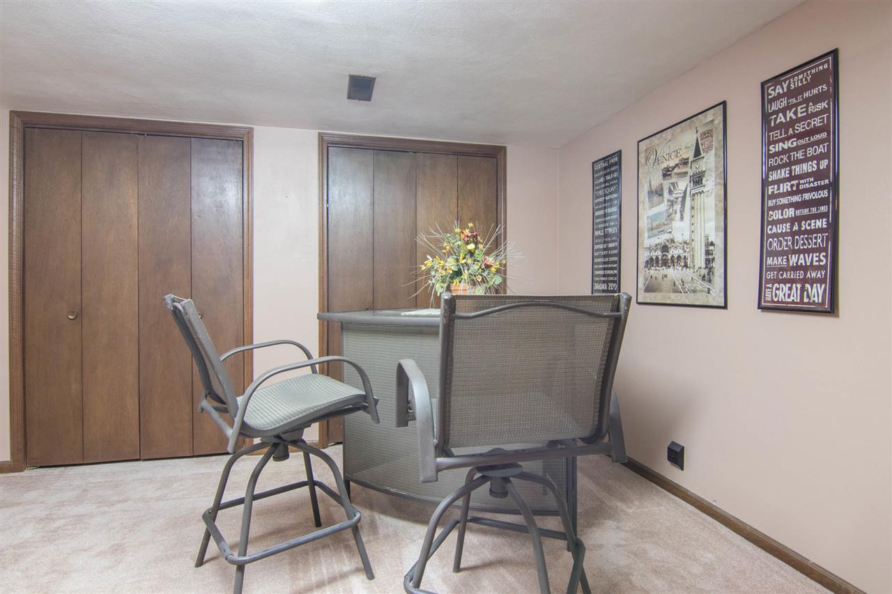 1436 Featherstone Road Rockford, IL 61107 - Photo 20 of 24 Gallery Image 20