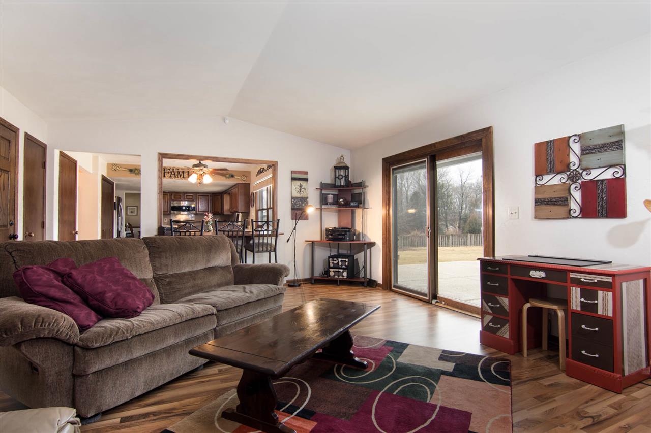1436 Featherstone Road Rockford, IL 61107 - Photo 10 of 24 Gallery Image 10