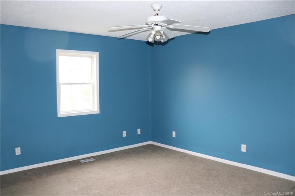 863 Gladstone Road Mocksville, NC 27028 - Photo 11 of 16 Gallery Image 11