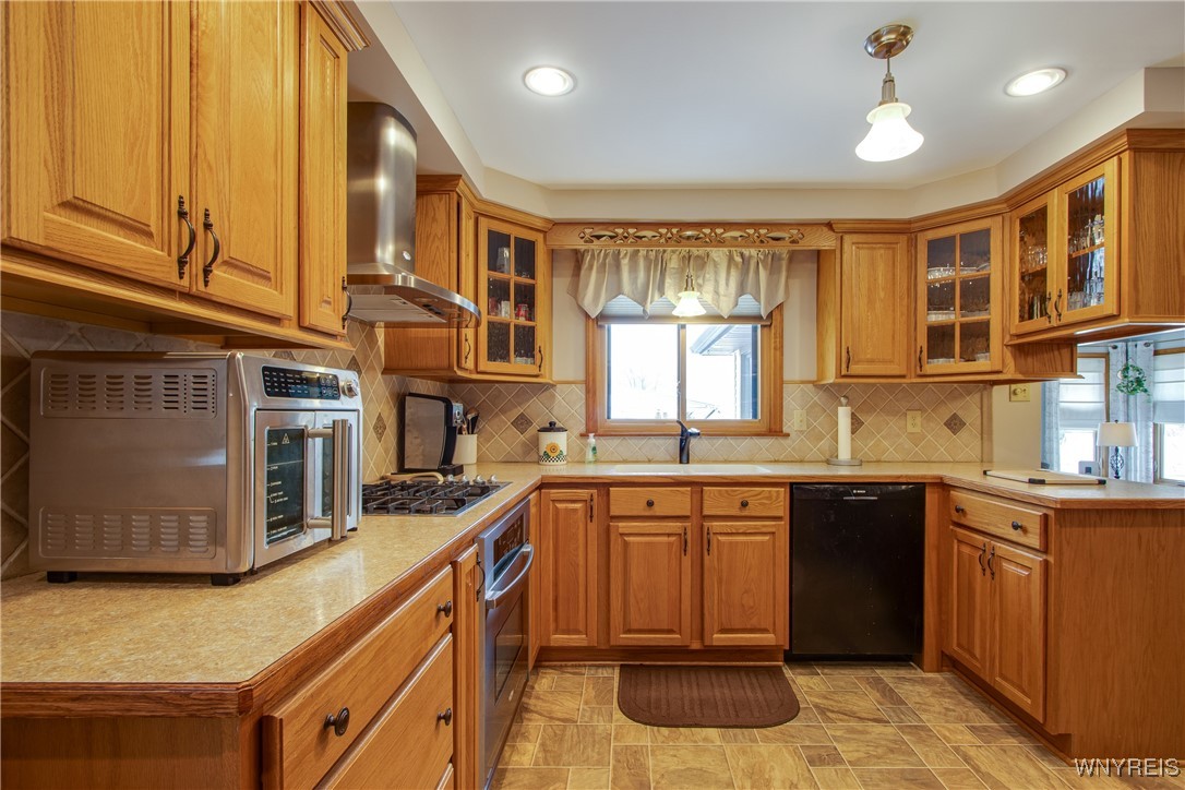 26 Carter Street Lancaster, NY 14086 - Photo 10 of 36