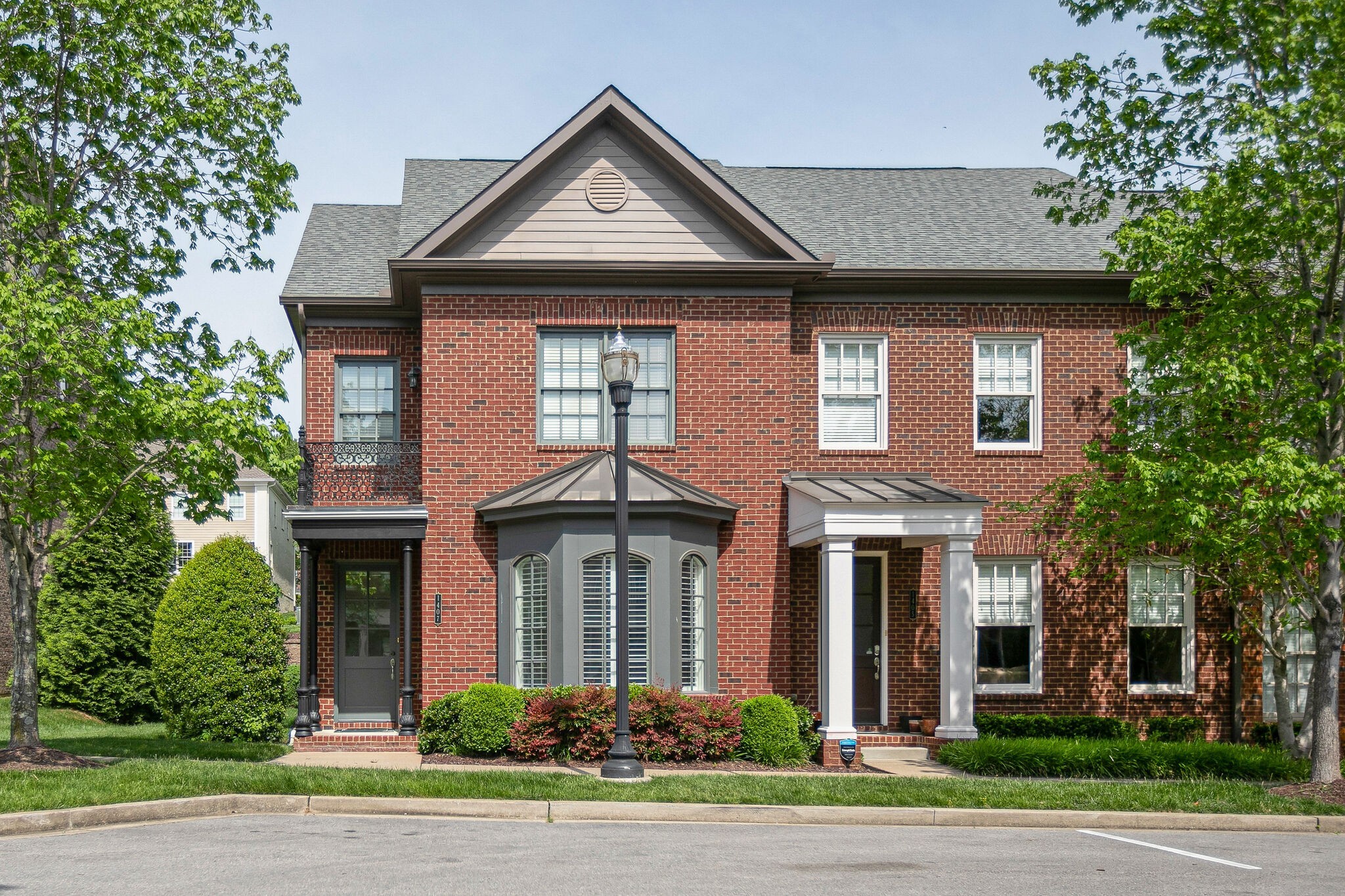 1407 Moher Boulevard Franklin, TN 37069 - Photo 3 of 40