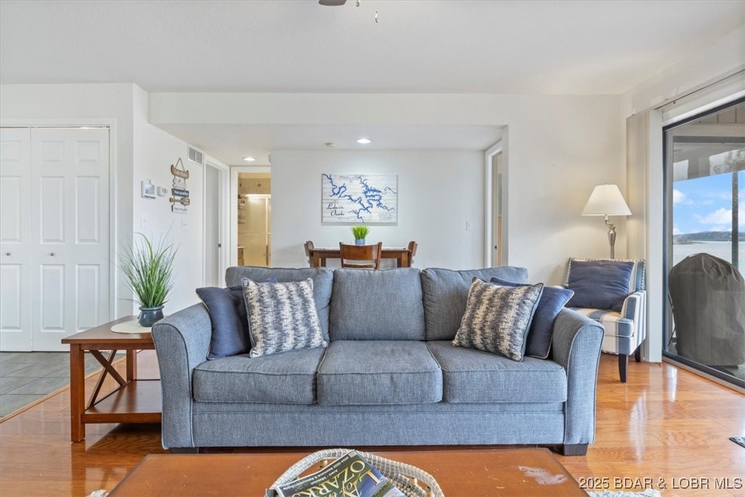 724 Indian Pointe, Unit 724 Osage Beach, MO 65065 - Photo 20 of 39