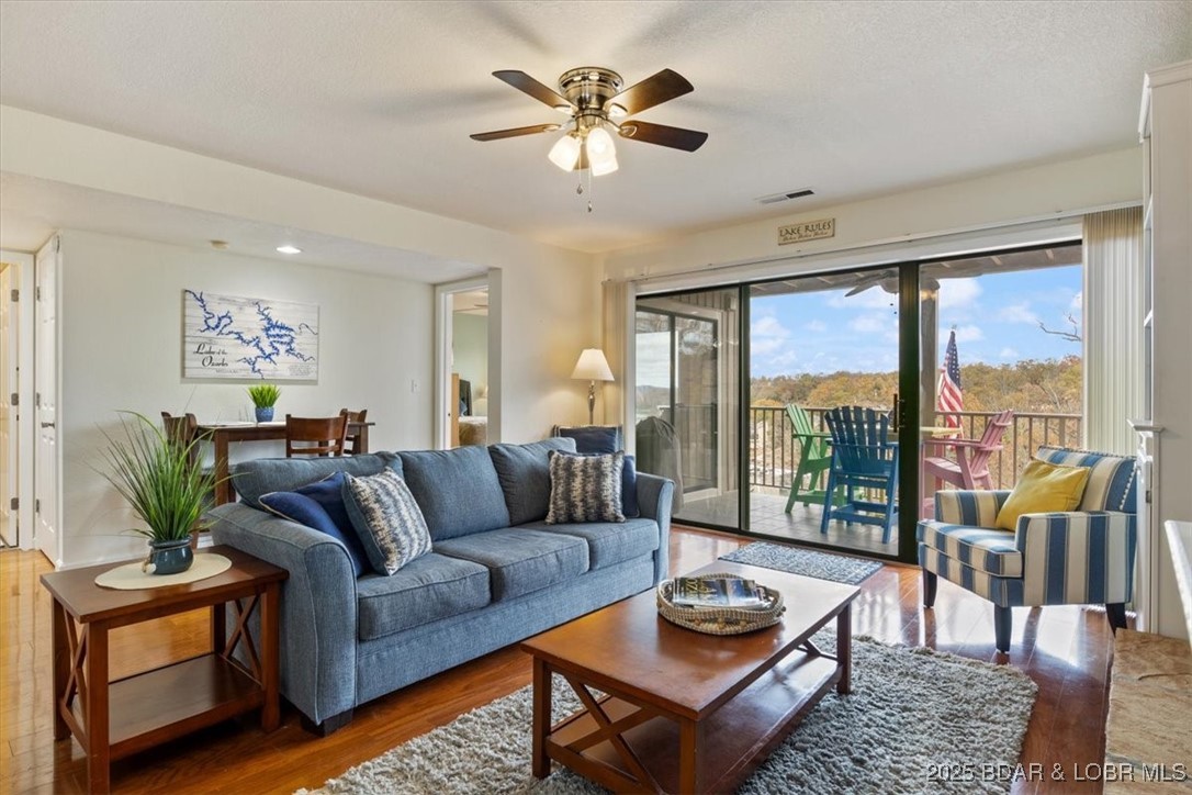 724 Indian Pointe, Unit 724 Osage Beach, MO 65065 - Photo 2 of 39