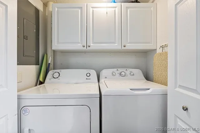 $229,900 | 724 Indian Pointe, Unit 724, Osage Beach, MO 65065