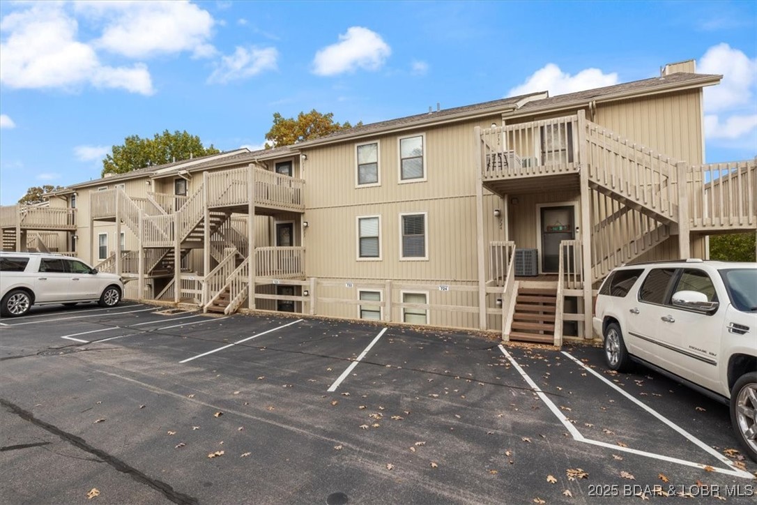 724 Indian Pointe, Unit 724 Osage Beach, MO 65065 - Photo 27 of 39
