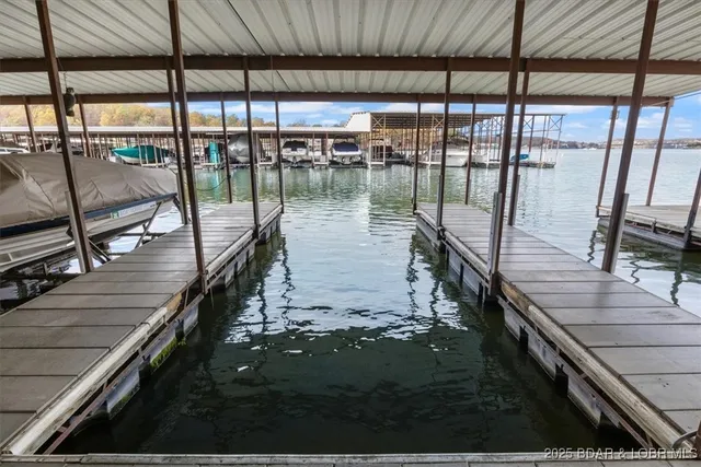 $229,900 | 724 Indian Pointe, Unit 724, Osage Beach, MO 65065