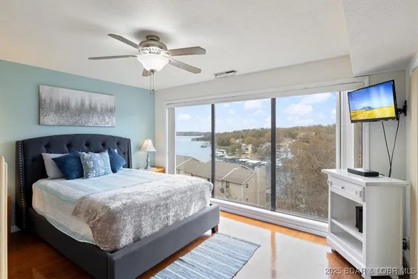 $224,900 | 724 Indian Pointe, Unit 724, Osage Beach, MO 65065