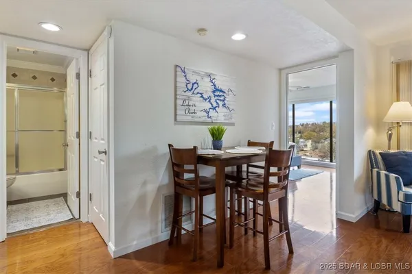 $224,900 | 724 Indian Pointe, Unit 724, Osage Beach, MO 65065