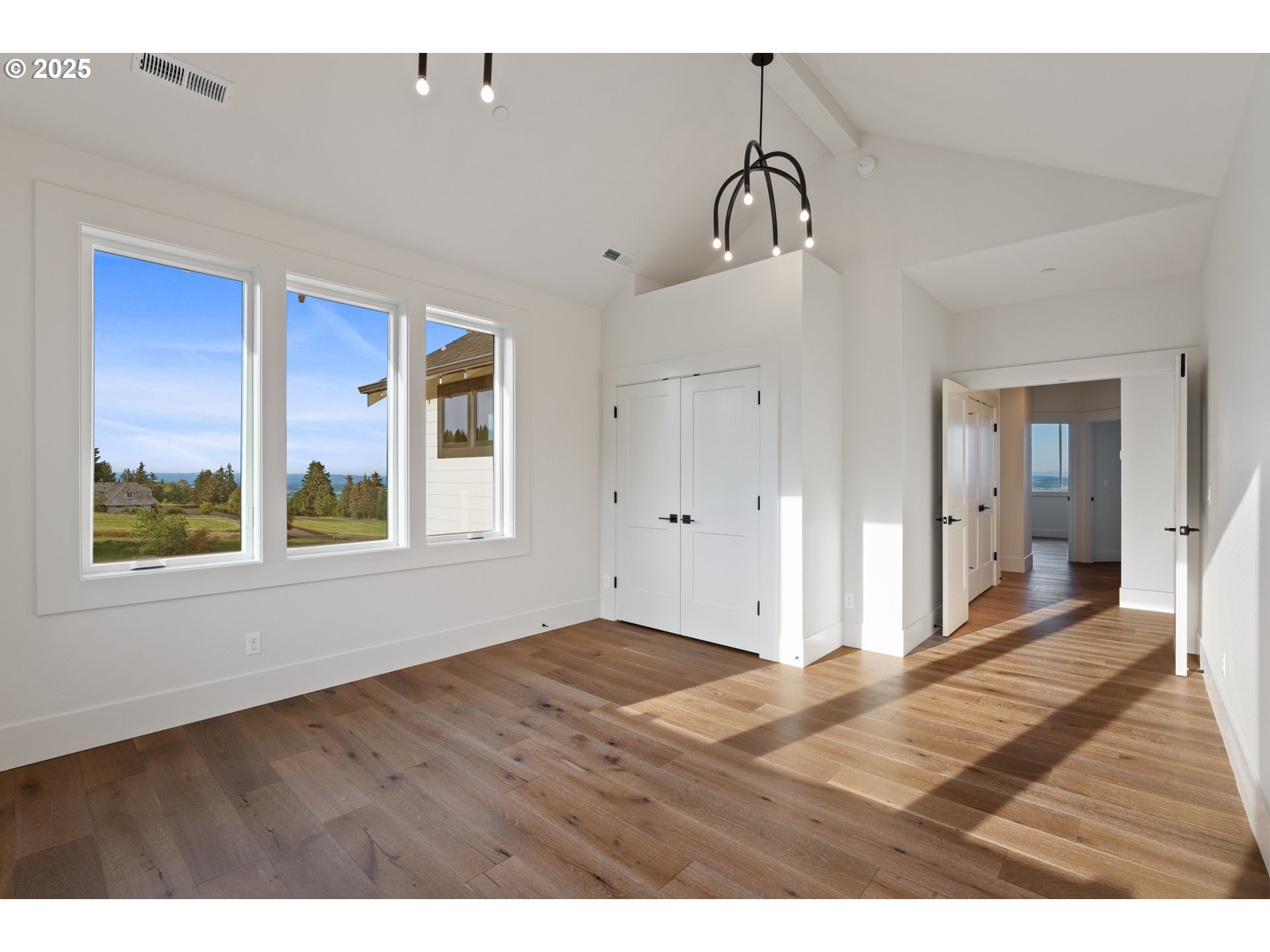 33684 Southwest Laurel Road Hillsboro, OR 97123 - Photo 32 of 45 Gallery Image 32