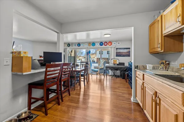 $259,500 | 1052 Southbury Lane, Unit B1, Wheeling, IL 60090