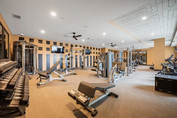 $2,235 | 640 Wisconsin Avenue North, Unit 307, Golden Valley, MN 55427