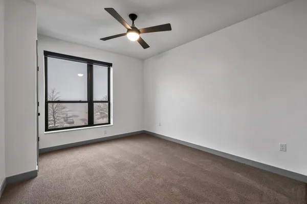 $2,235 | 640 Wisconsin Avenue North, Unit 307, Golden Valley, MN 55427